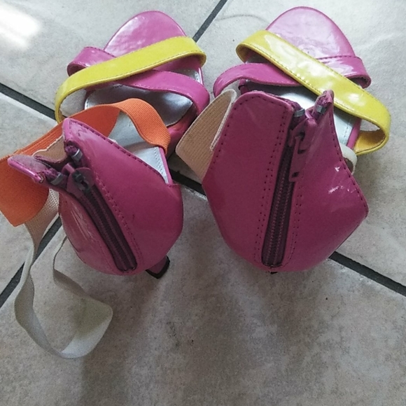 Ladies summer sandals - Picture 2 of 5